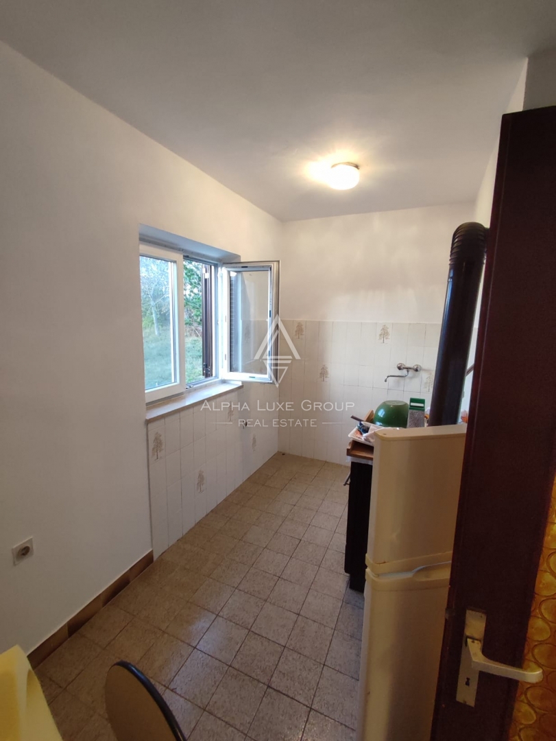 Tinjan, Istria: Casa con giardino e garage