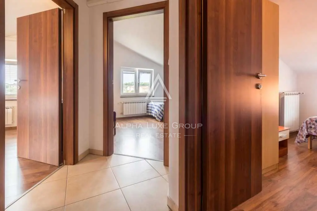 Istria, Pula Valdebek: Casa con appartmani vicino città