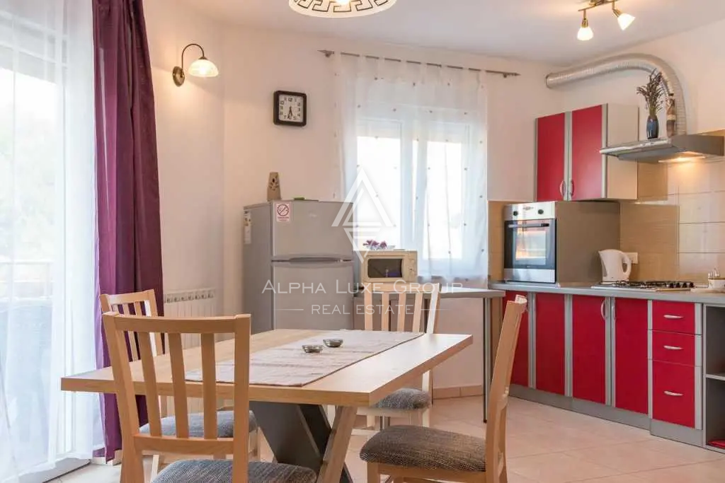 Istria, Pula Valdebek: Casa con appartmani vicino città