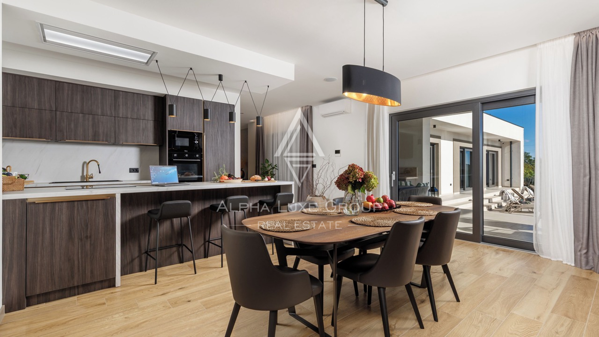 Istria, Rovinj: Villa moderna di lusso su un piano