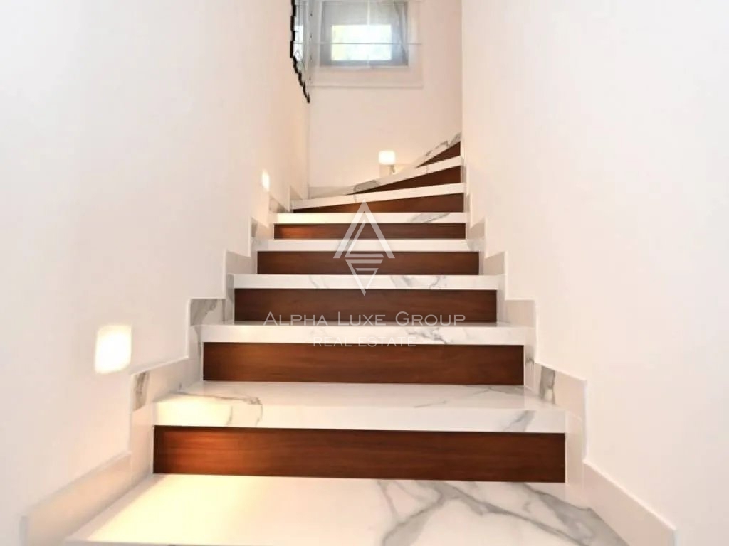 Istria, Poreč – smart home con giardino e jacuzzi