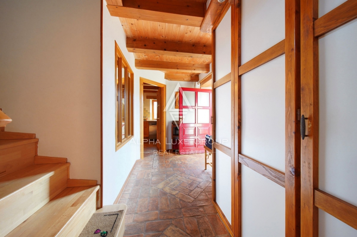 Istria, Kanfanar – Casa in pietra ristrutturata con giardino