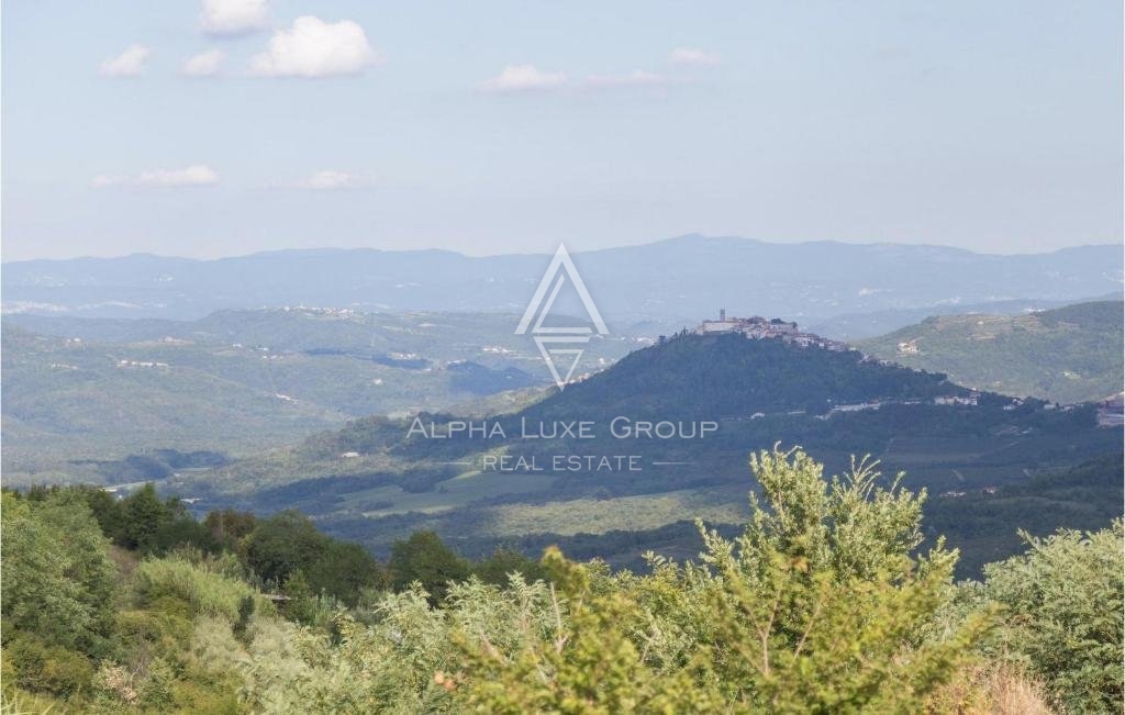 Poreč: Villa stupenda con piscina e vista panoramica in vendita