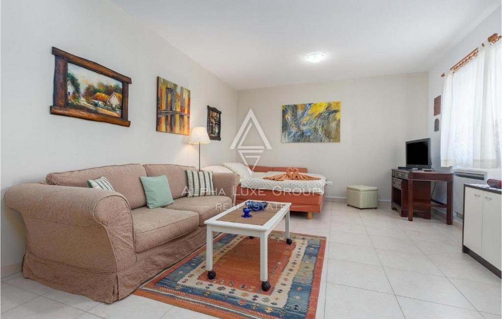 Poreč: Villa stupenda con piscina e vista panoramica in vendita