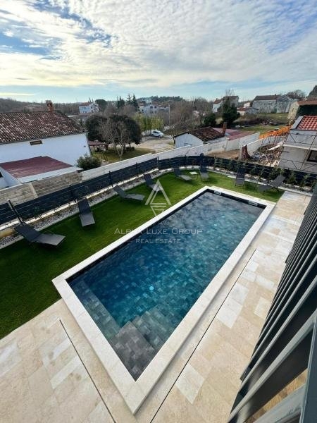 Poreč, Istria - Nuova villa con piscina