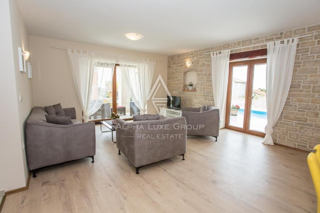 Splendida villa con piscina e vista mare, Istria, Parenzo