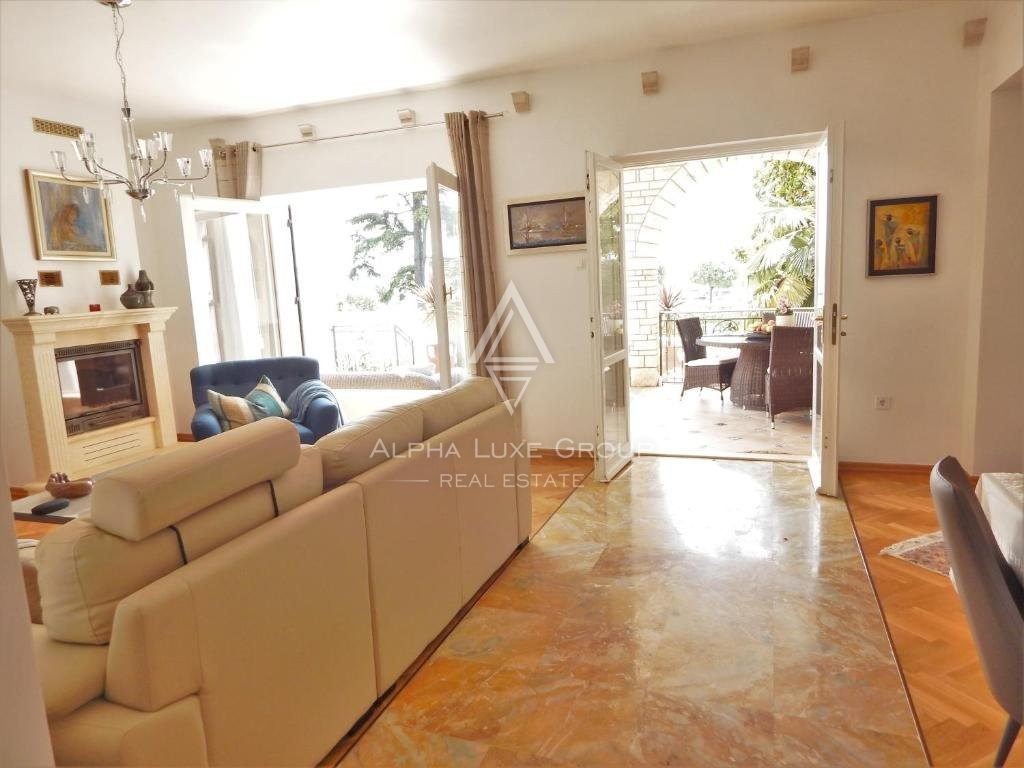 Villa stravagante con piscina, vicino al mare, Istria, Umago.