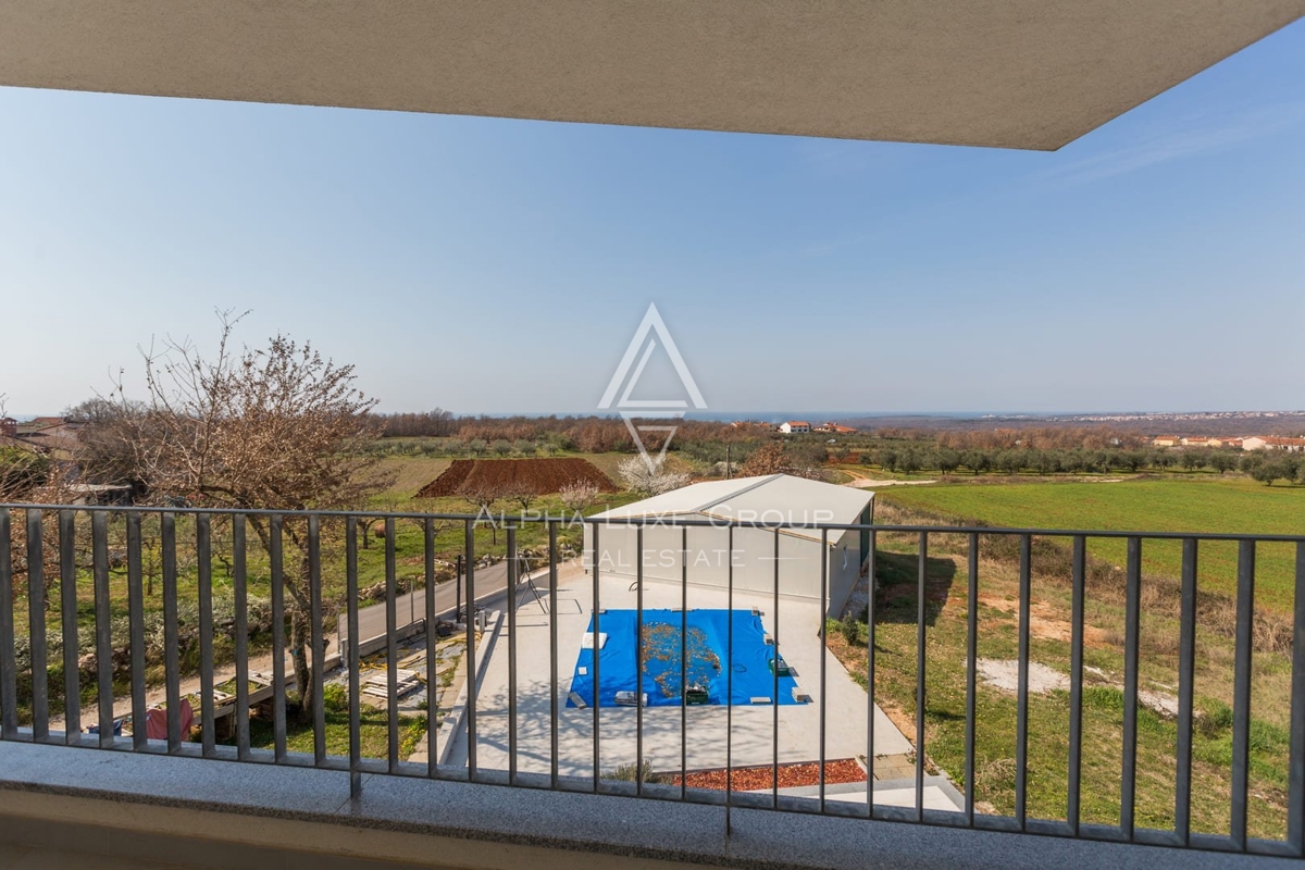IN ESCLUSIVA - NUOVA VILLA BIFAMILIARE CON APPARTAMENTI IN POSIZIONE OTTIMA A 6 KM DALLA CITTA 'E 3 KM DALLE PRIME SPIAGGE
