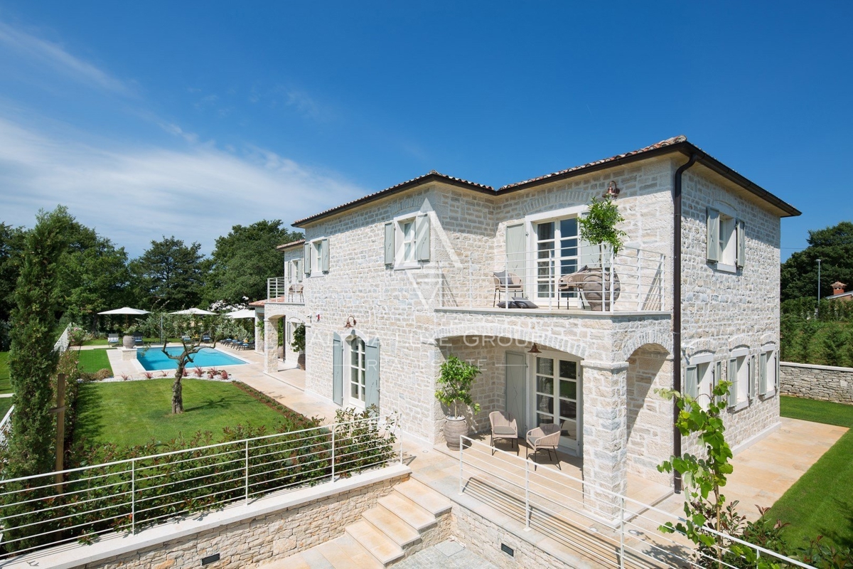 Villa in pietra di lusso con piscina privata in Istria