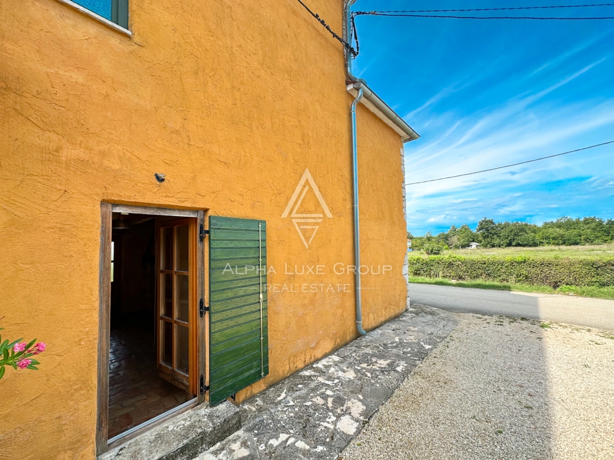 Poreč, Istria: Casa rustica in pietra nel verde tranquillo