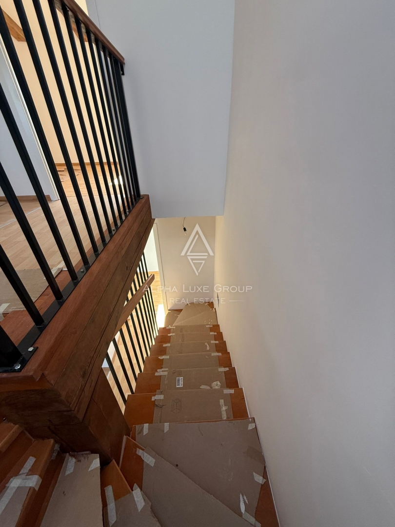 Juršići, Istria: Casa in pietra con piscina e annesso