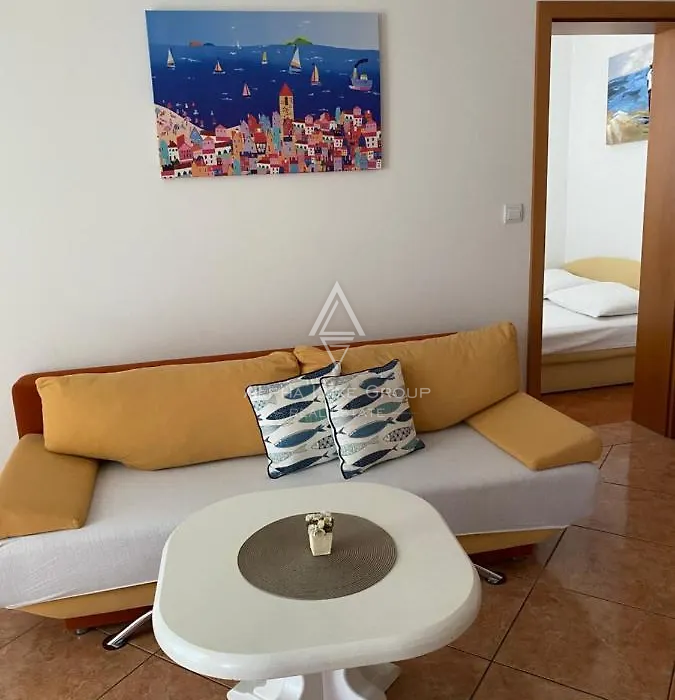 Istria, Medulin: Casa con appartmani vicino mare