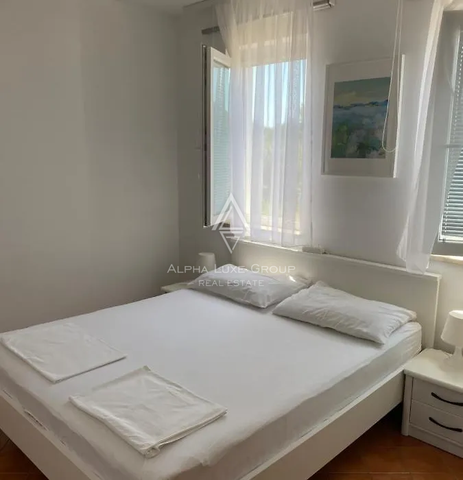 Istria, Medulin: Casa con appartmani vicino mare