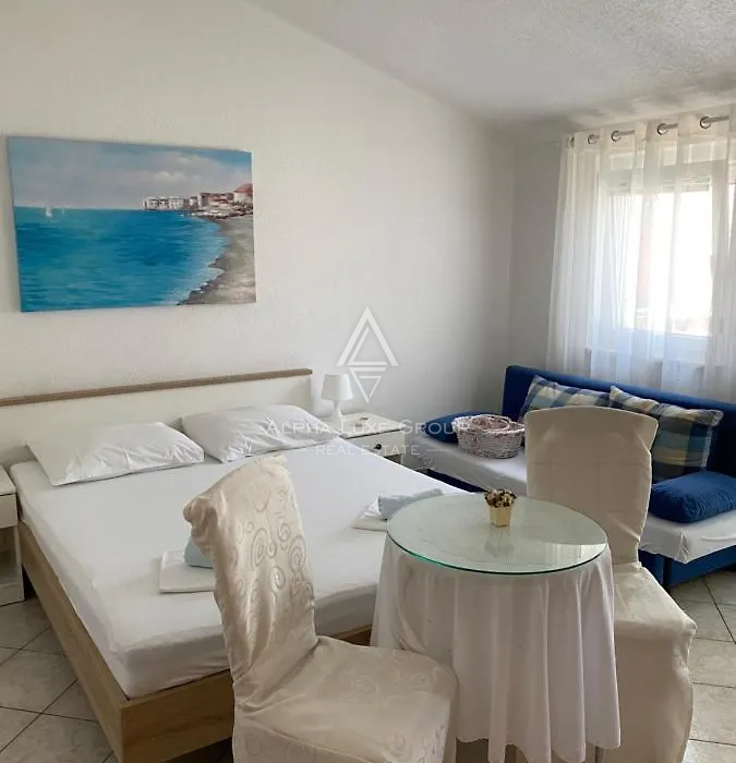 Istria, Medulin: Casa con appartmani vicino mare