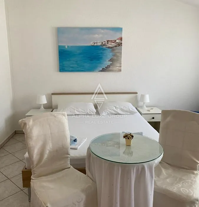 Istria, Medulin: Casa con appartmani vicino mare