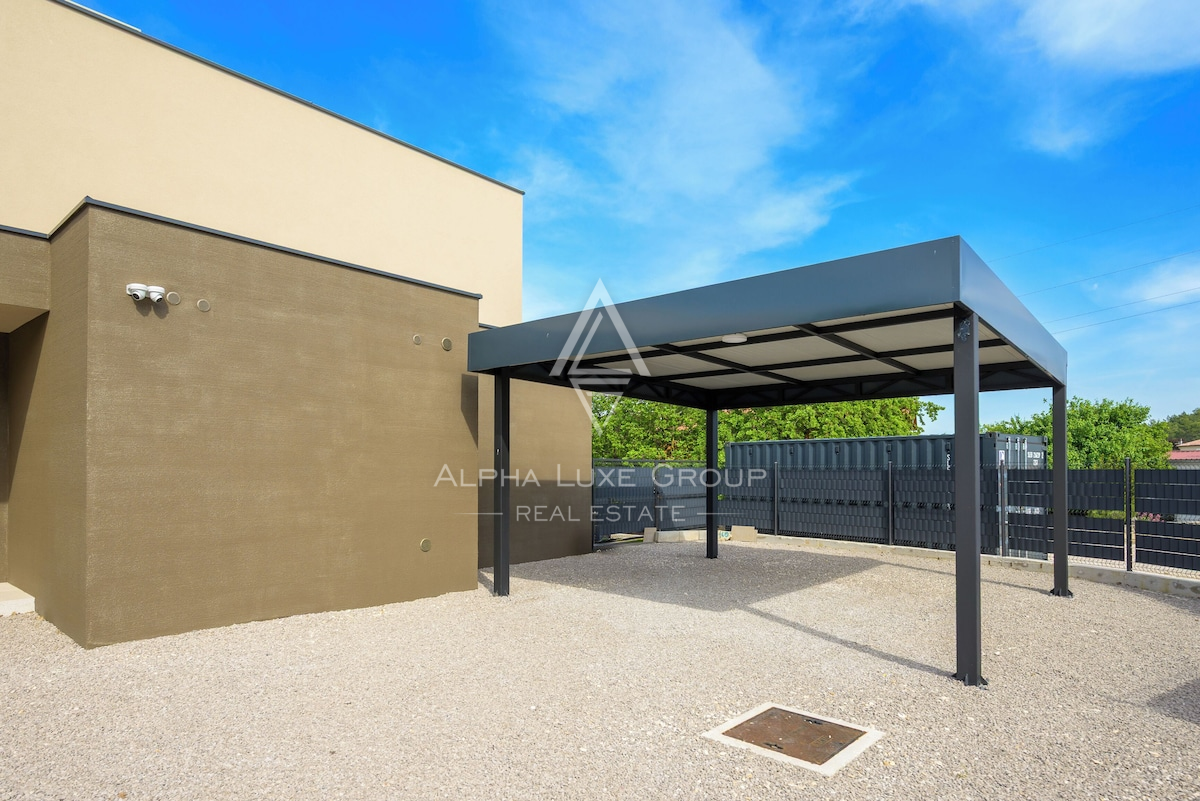 Istria, Rovinj: Villa moderna con piscina, privacy