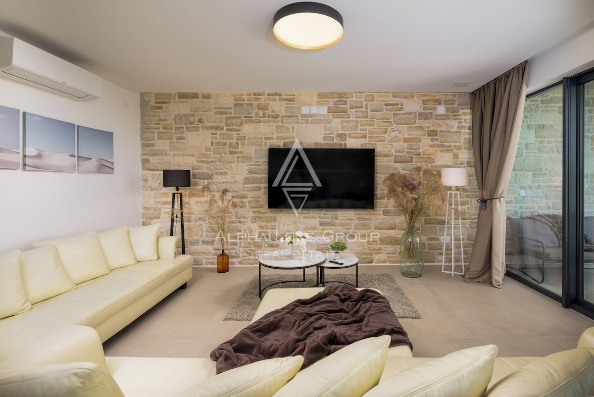 Istria, Rovinj: Villa moderna con piscina, privacy