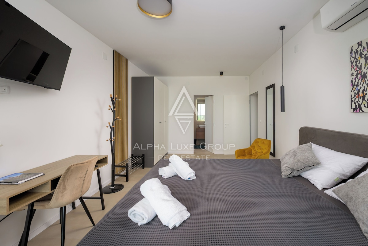 Istria, Rovinj: Villa moderna con piscina, privacy