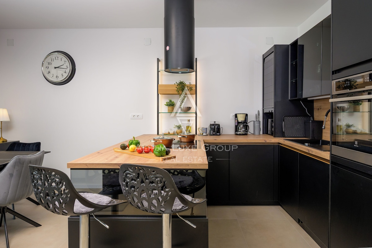 Istria, Rovinj: Villa moderna con piscina, privacy