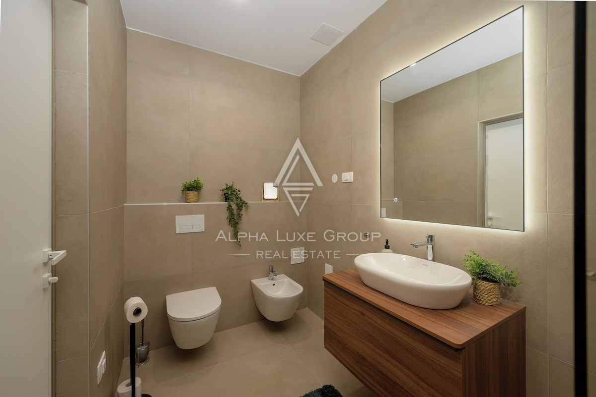 Istria, Rovinj: Villa moderna con piscina, privacy