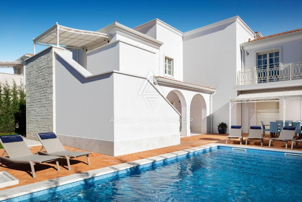 Istria, Poreč – Villa di lusso con 4 camere e piscina