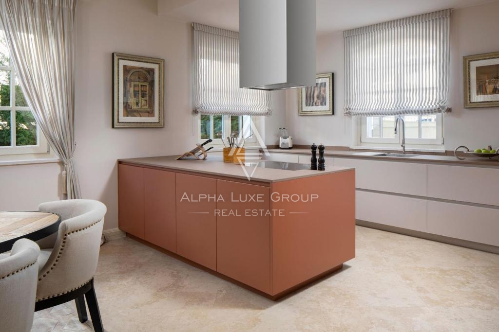 Istria, Poreč – Villa di lusso con 4 camere e piscina