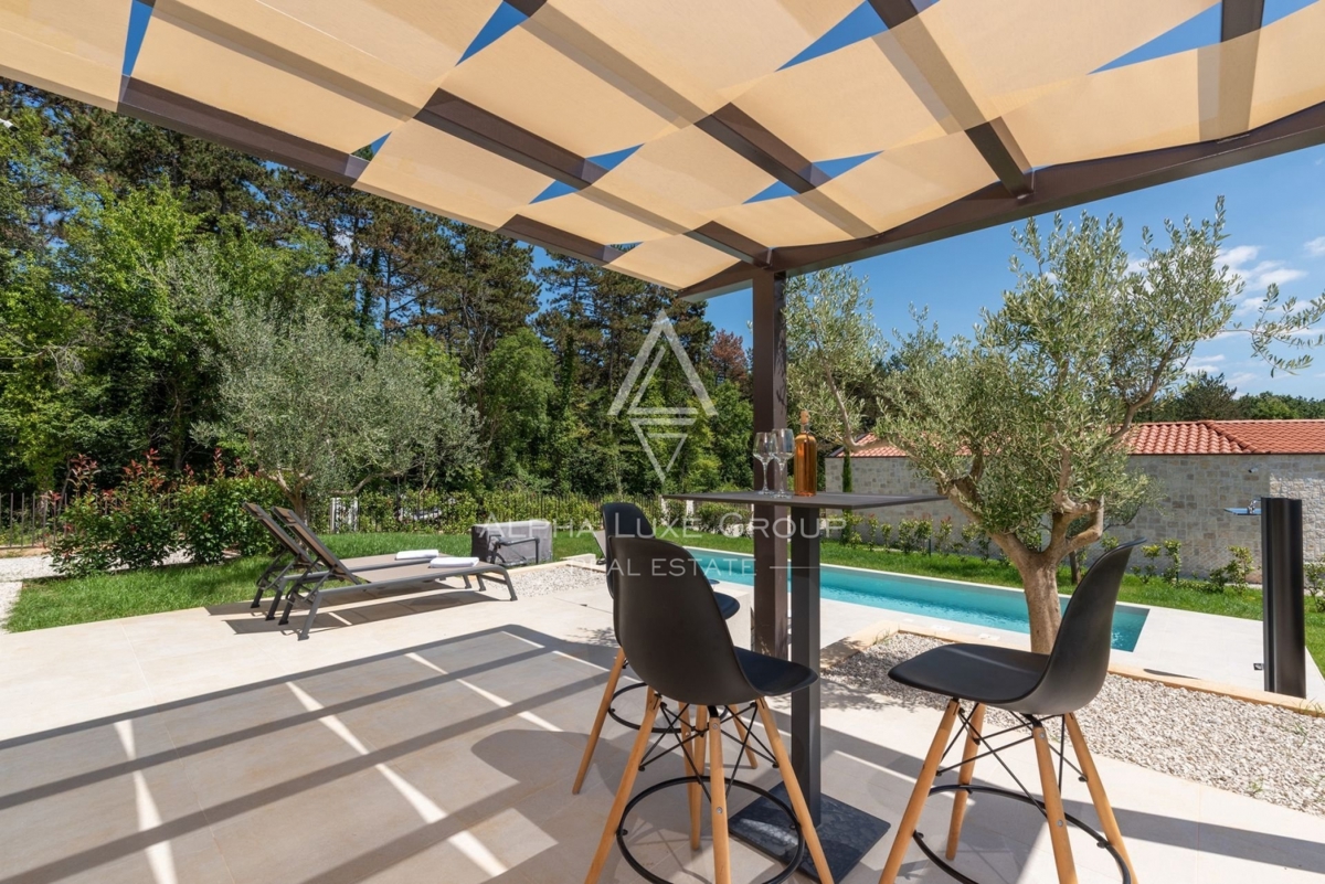 Višnjan, Istria - Villa di lusso in pietra in un contesto sereno