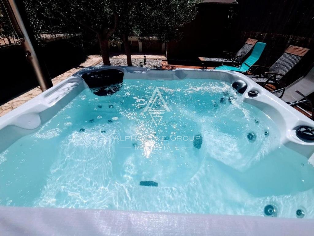Pomer, Istria - incantevole villa indipendente vicino al mare