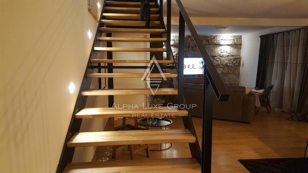 Istria, Labin - Villa in pietra contemporanea con piscina in vendita