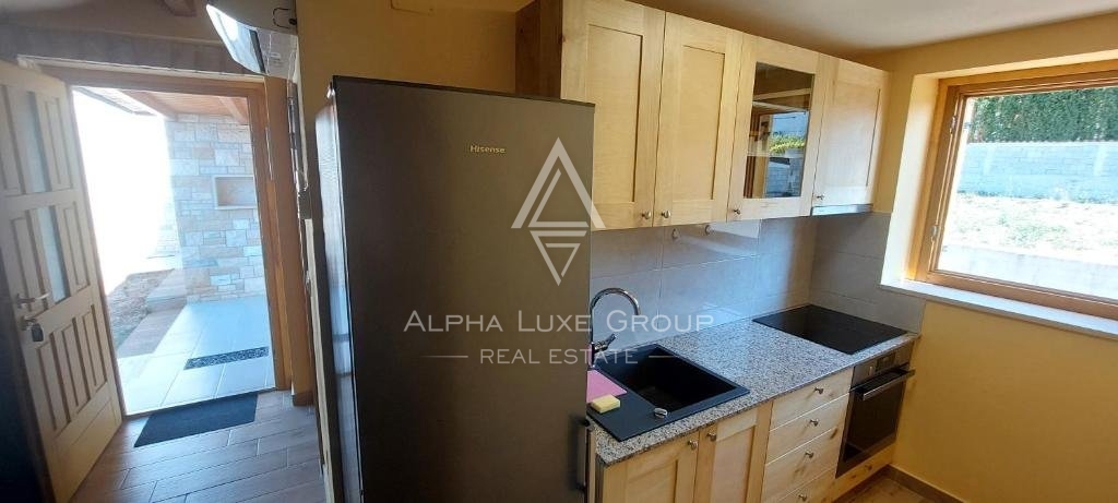 Pula e Dintorni: Incantevoli case tradizionali in pietra con piscina