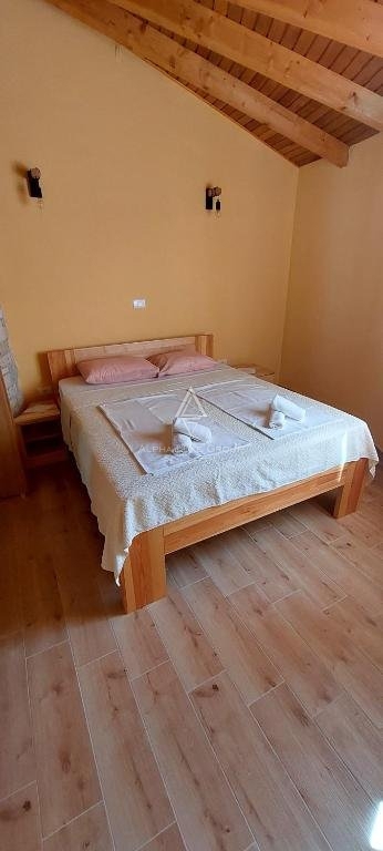 Pula e Dintorni: Incantevoli case tradizionali in pietra con piscina