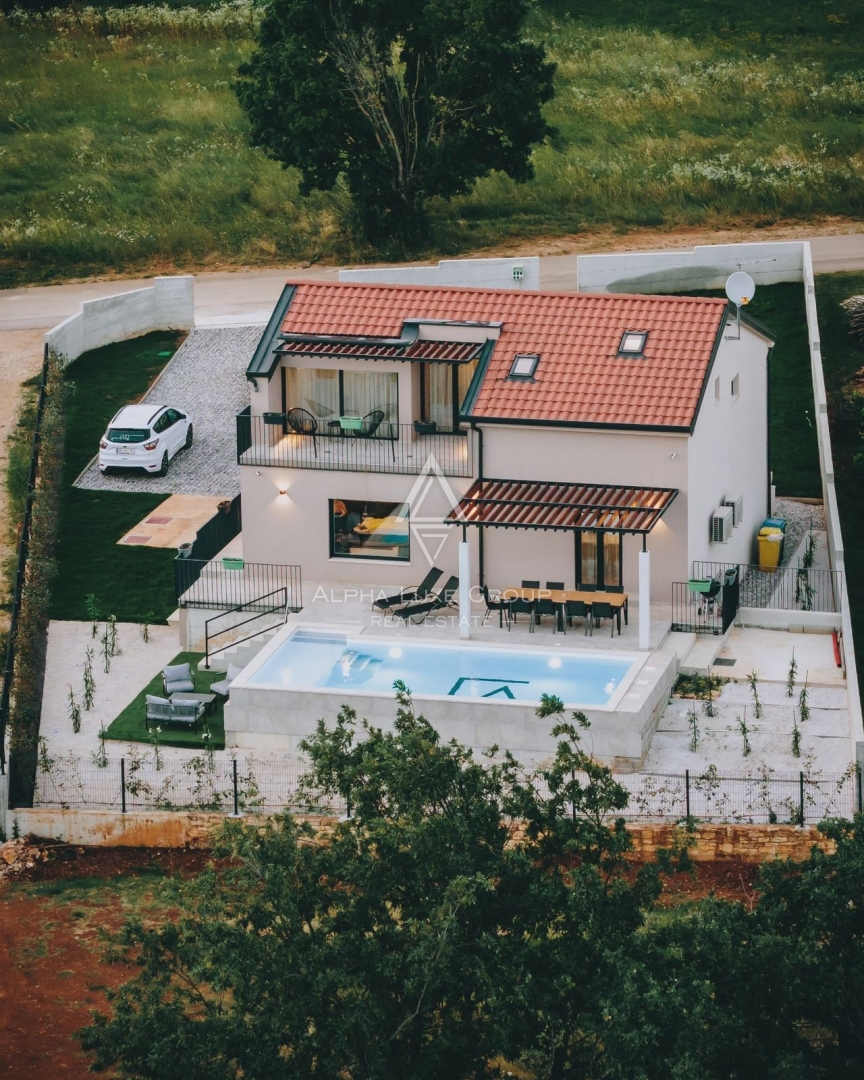 Nuova casa con piscina, Istria, Poreč