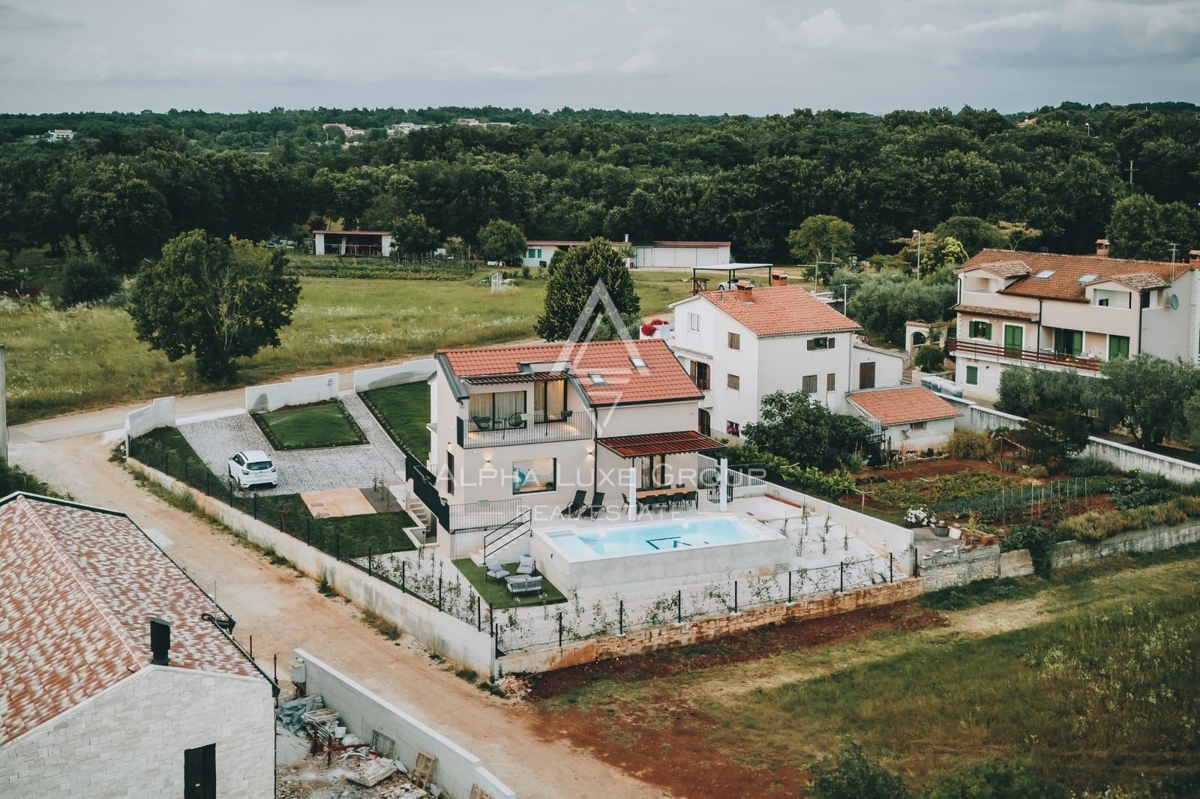 Nuova casa con piscina, Istria, Poreč
