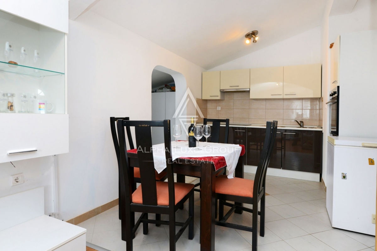 Casa di charme con tre appartamenti, Istria, Parenzo