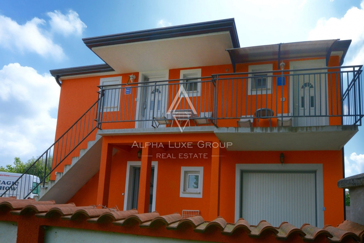 Casa di charme con tre appartamenti, Istria, Parenzo