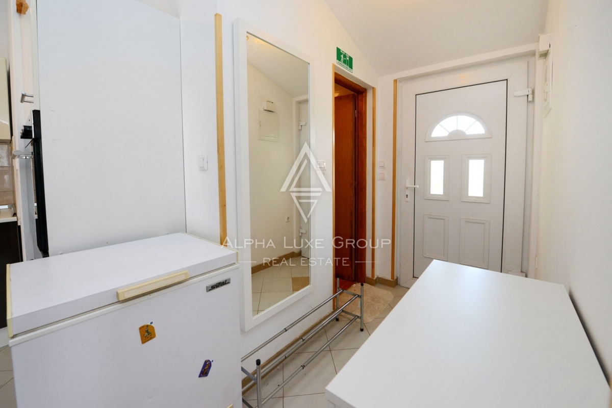 Casa di charme con tre appartamenti, Istria, Parenzo