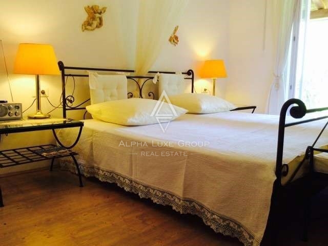 Bella villa in pietra su un ampio terreno con vigneto, Poreč, ISTRA