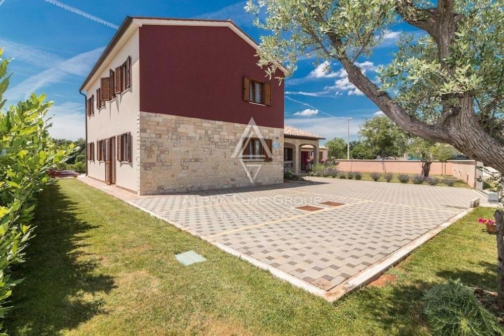 Spaziosa villa con piscina, Istria, Svetvinčenat