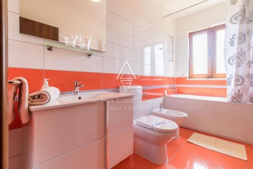 Spaziosa villa con piscina, Istria, Svetvinčenat