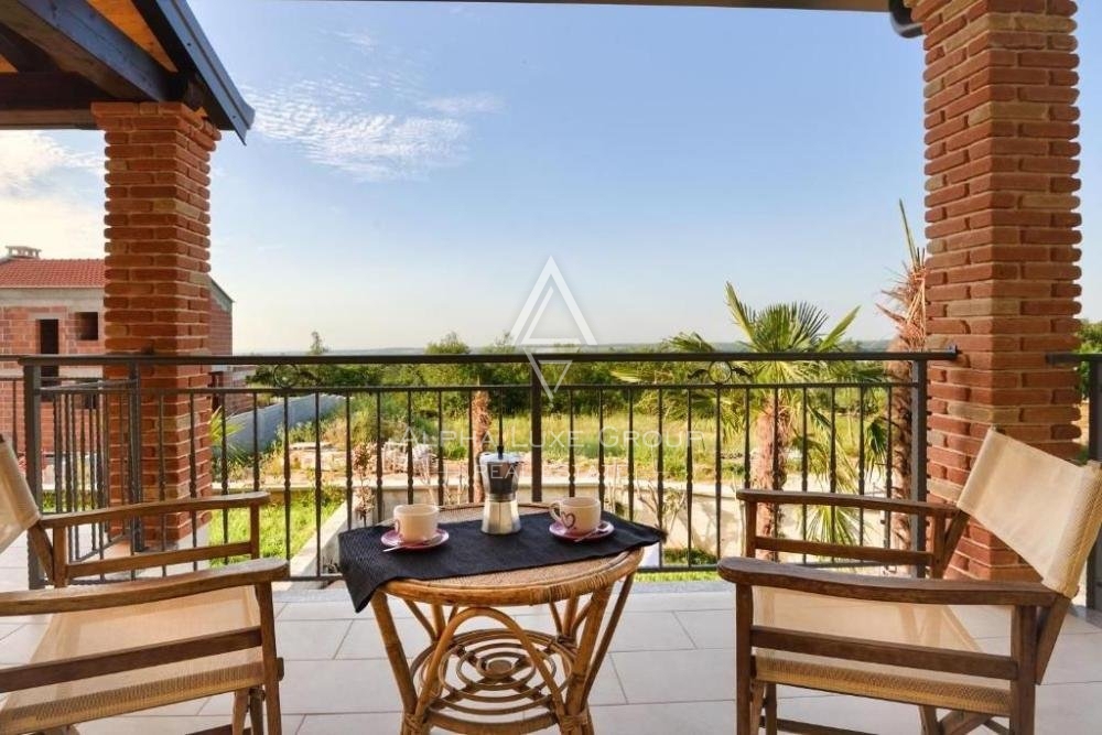 Bella casa con piscina, Istria, Parenzo