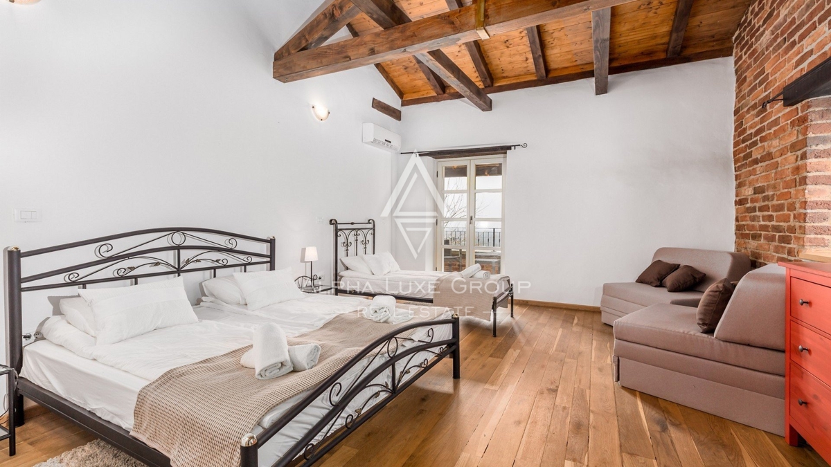 Casa rustica in pietra con piscina, Istria, Tinjan