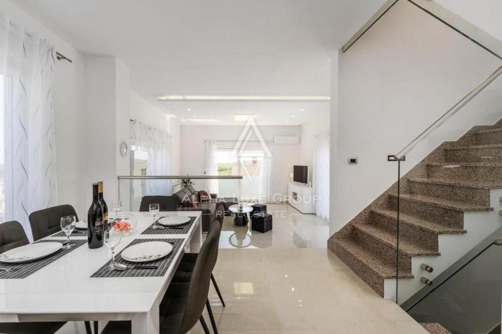 Casa con piscina e vista mare, Istria, Parenzo