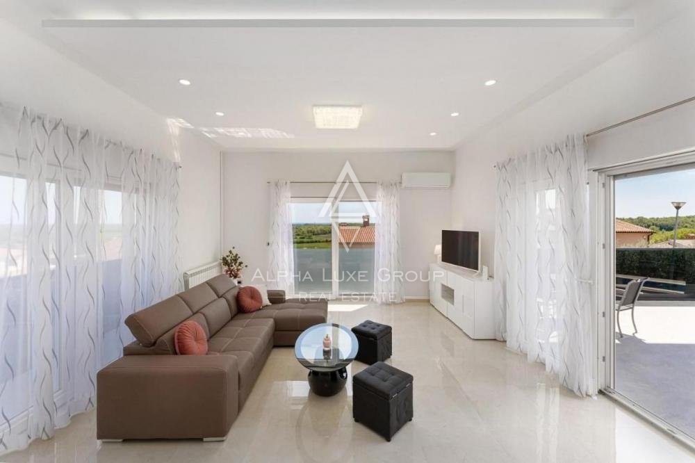 Casa con piscina e vista mare, Istria, Parenzo