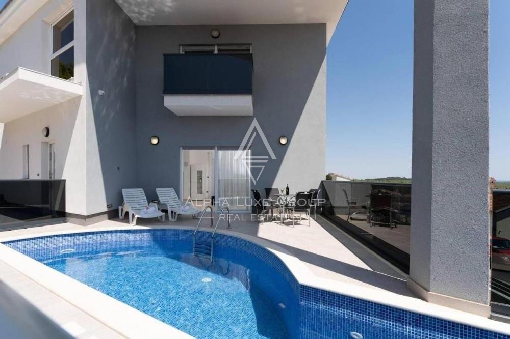 Casa con piscina e vista mare, Istria, Parenzo
