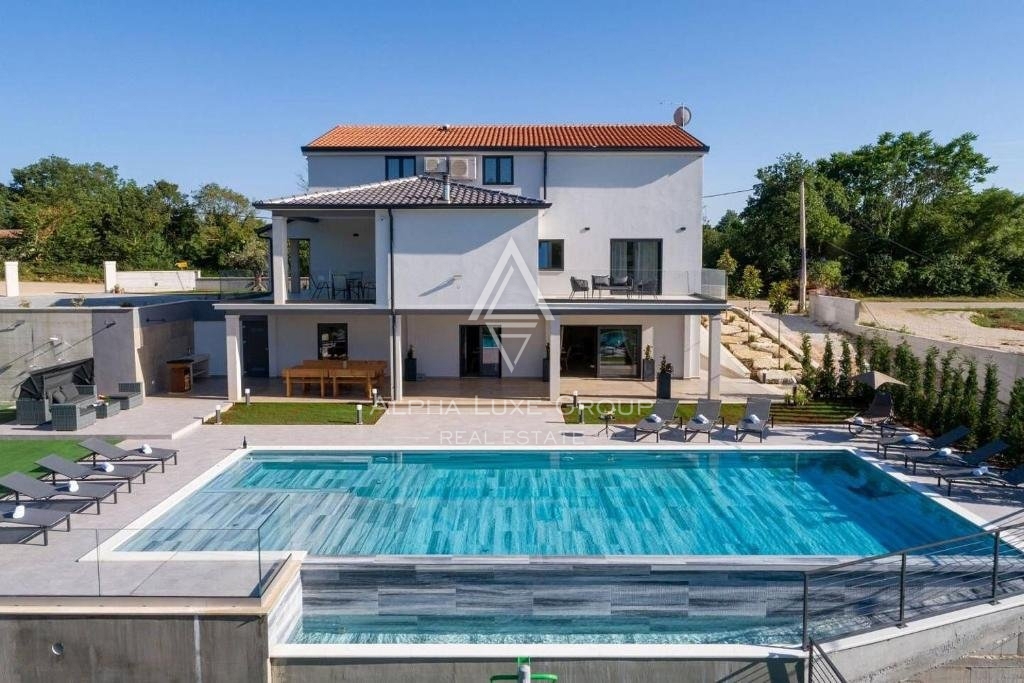 Fantastica villa con piscina, Istria, Tinjan