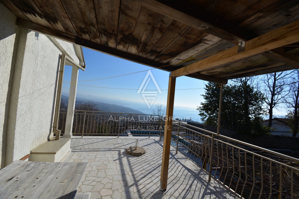 ALPHA LUXE GROUP in vendita, casa con vista panoramica sul mare e sulle isole, casa con due appartamenti, OPATIJA