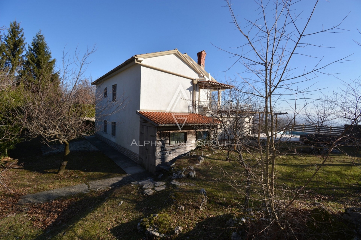ALPHA LUXE GROUP in vendita, casa con vista panoramica sul mare e sulle isole, casa con due appartamenti, OPATIJA