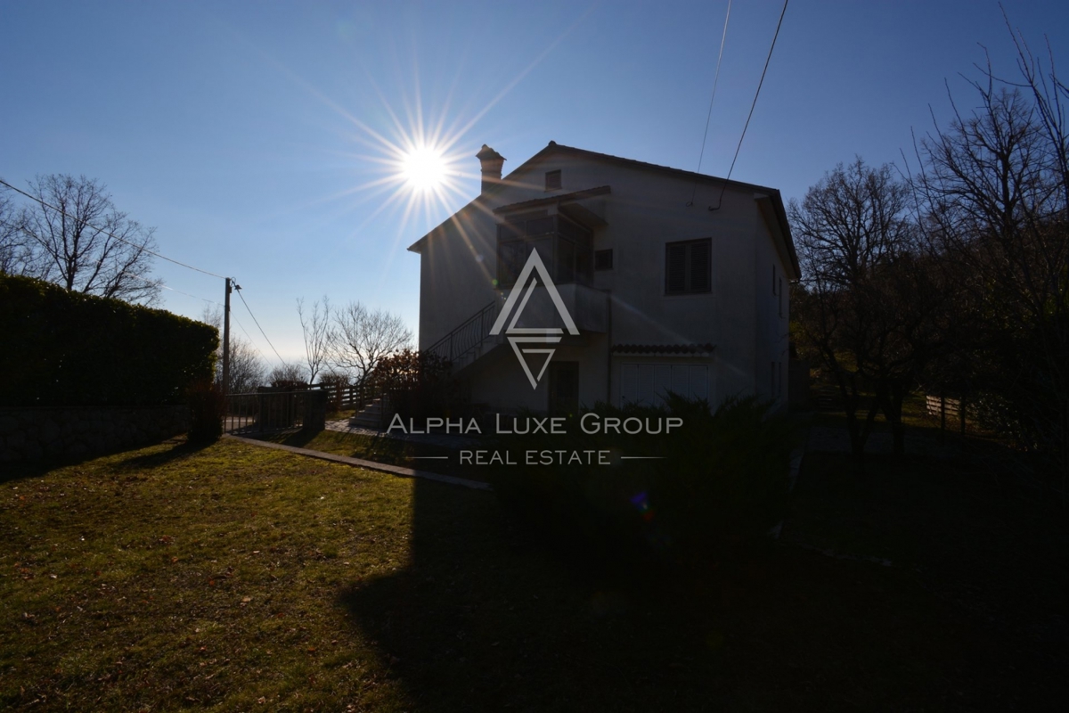 ALPHA LUXE GROUP in vendita, casa con vista panoramica sul mare e sulle isole, casa con due appartamenti, OPATIJA