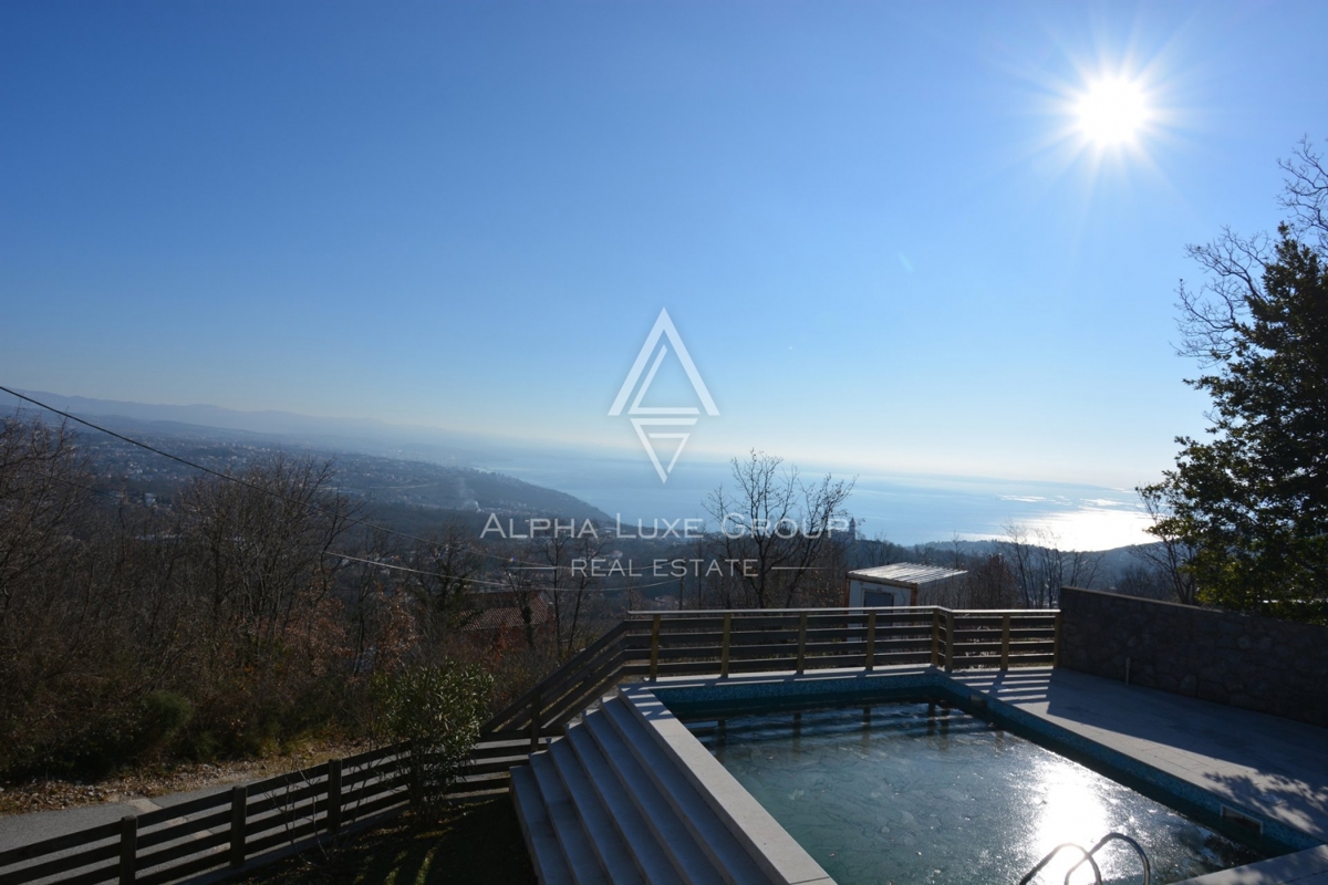 ALPHA LUXE GROUP in vendita, casa con vista panoramica sul mare e sulle isole, casa con due appartamenti, OPATIJA