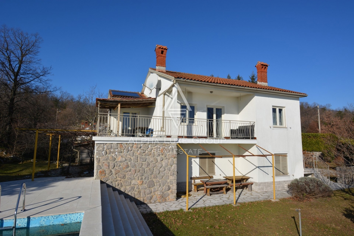 ALPHA LUXE GROUP in vendita, casa con vista panoramica sul mare e sulle isole, casa con due appartamenti, OPATIJA
